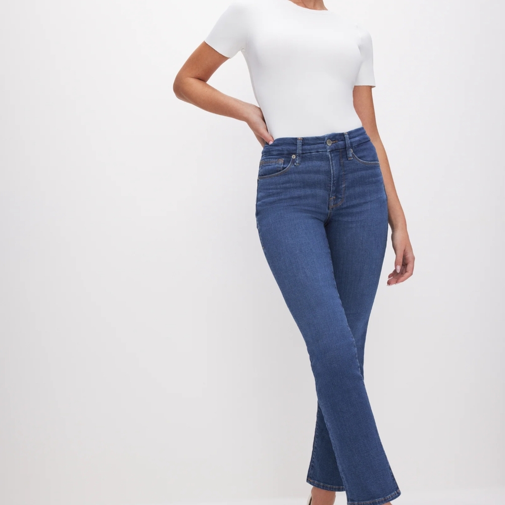 NWT Good American Good Legs Straight Jeans